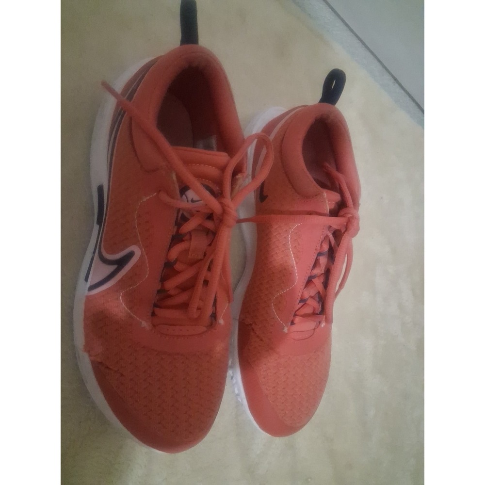 Nike Womens Court Pro Pink Size 8